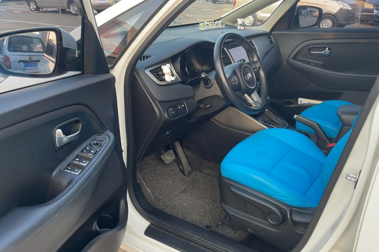 Used Kia Carens 2013 2.0L 7-Seater Automatic Standard Version China V Standard