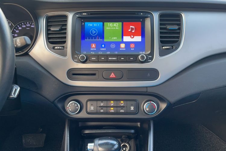 Used Kia Carens 2013 2.0L 7-Seater Automatic Standard Version China V Standard