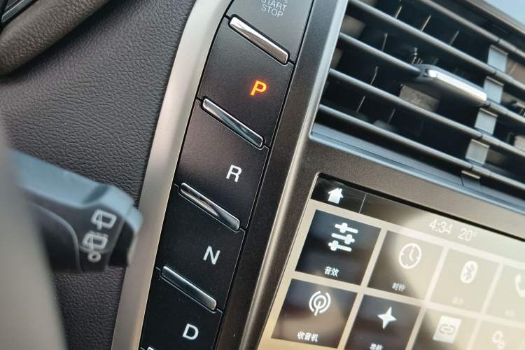 Used Lincoln MKC 2019 2.0T Two-Wheel Drive Zunya Version China VI Standard