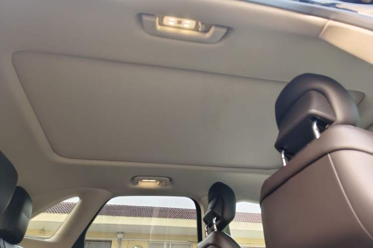 Used Lincoln MKC 2019 2.0T Two-Wheel Drive Zunya Version China VI Standard