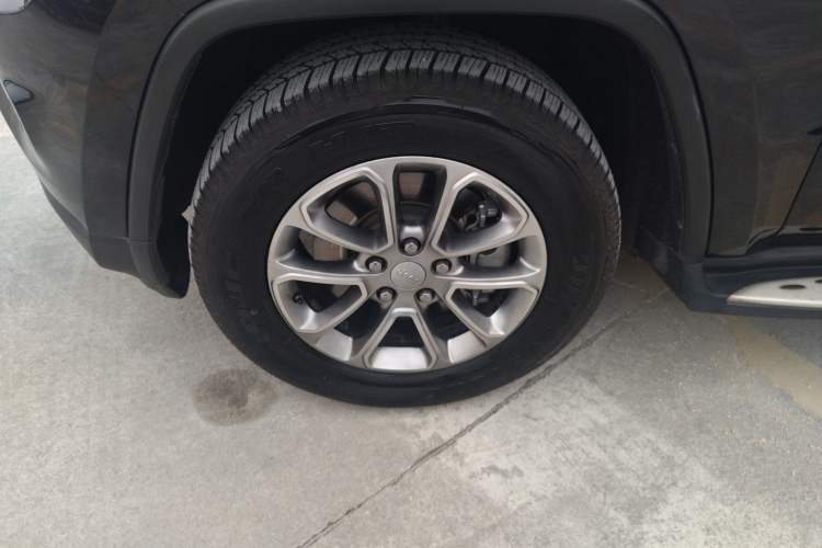 Used Jeep Grand Cherokee 2016 3.0L Comfort Navigation Edition