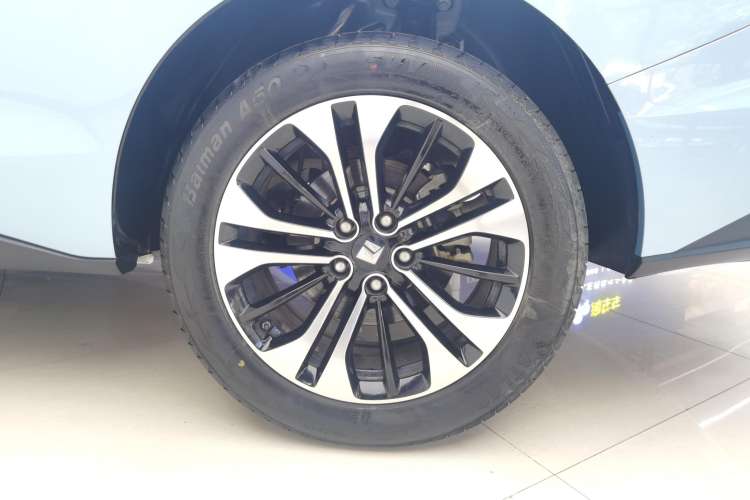 Used Baojun RC-6 2019 1.5T CVT 24-Hour Online Prestige Edition