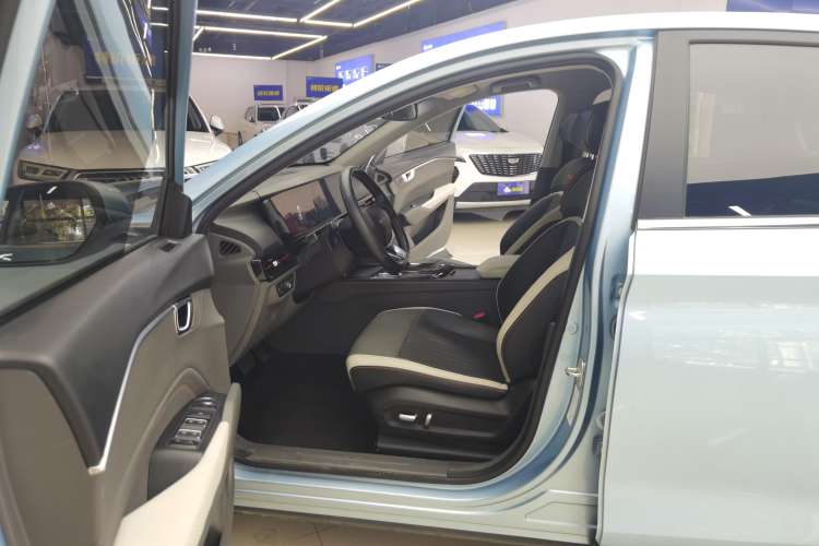 Used Baojun RC-6 2019 1.5T CVT 24-Hour Online Prestige Edition