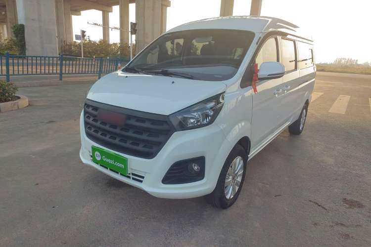 Used SRM Gold Hiace 2021 1.5L Passenger Van Engineering Lion Model Central Air Conditioning Version 9 Seats