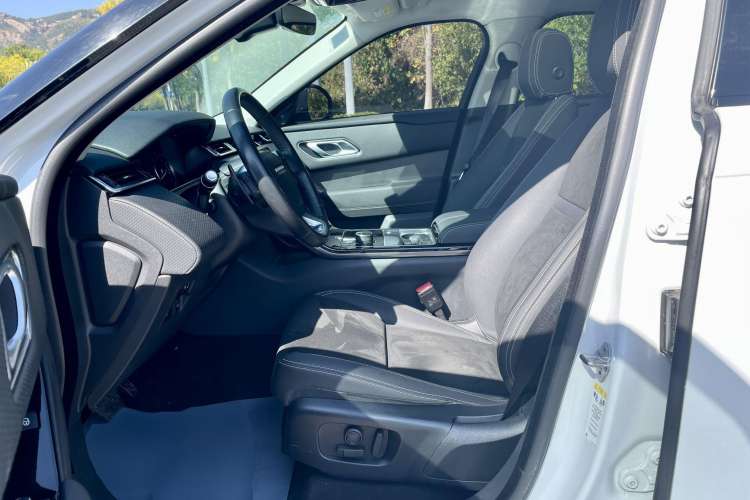 Used Land Rover Range Rover Velar 2019 250 PS