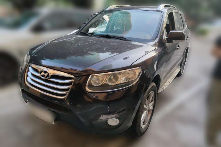 Used Hyundai Santa Fe 2010 2.4 Luxury Edition 7-Seater Four-Wheel Drive