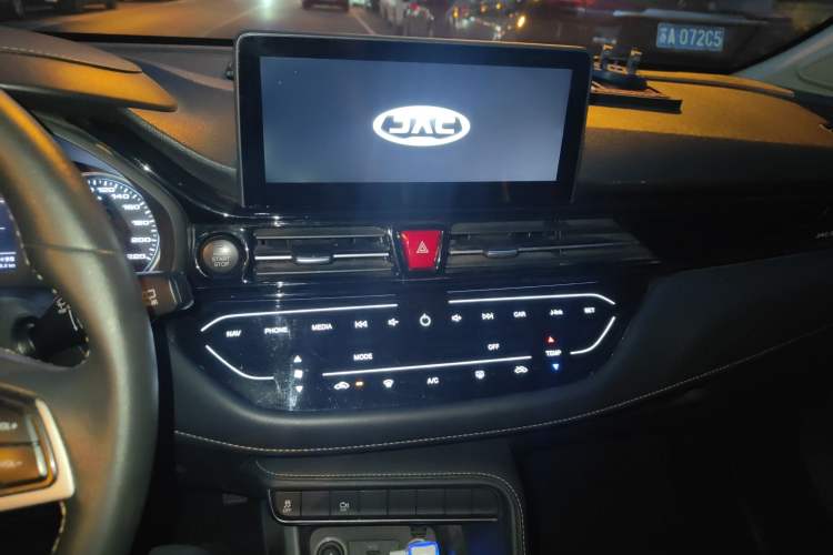 Used JAC Refine S4 2019 1.6L CVT Superior Edition
