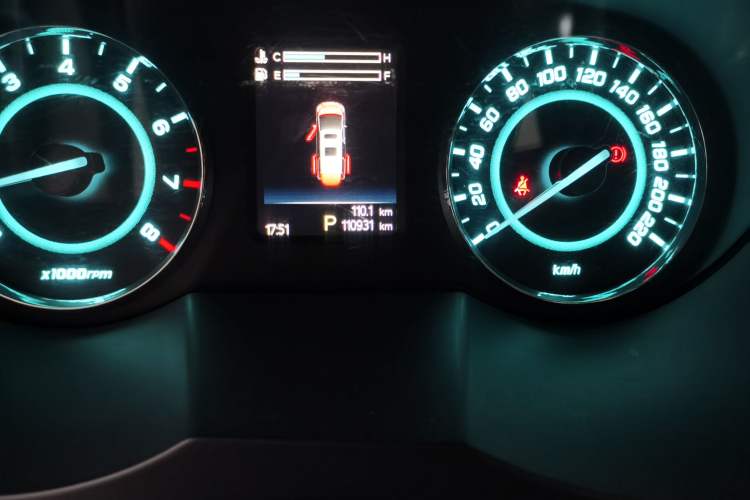 Used JAC Refine M5 2017 2.0T Gasoline Dual-Clutch Executive Version