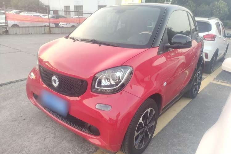 Used smart fortwo 2015 1.0L 52 kW Hardtop Passion Edition