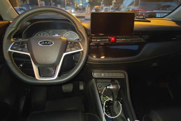 Used JAC Refine S4 2019 1.6L CVT Superior Edition
