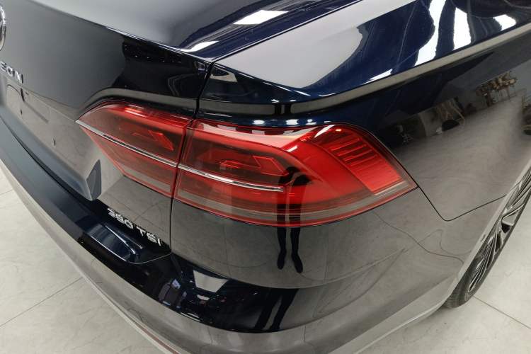 Used Volkswagen Phideon 2021 380TSI Prestige Edition
