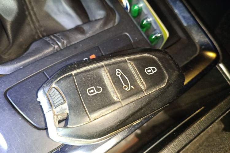 Used Citroen C6 2017 Revised Version 380THP Luxury Edition