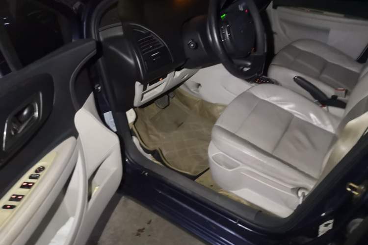 Used Citroen C-Quatre 2011 Sedan 1.6L Automatic Fashion Edition