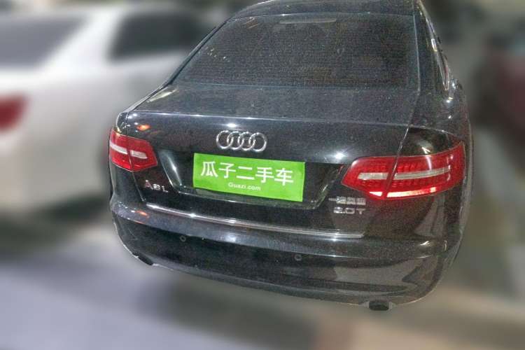 Used Audi A6L 2009 2.0 TFSI automatic standard version
