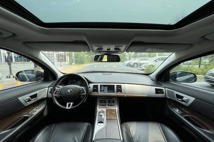 Used Jaguar XF 2014 XF 2.0T Prestige Edition