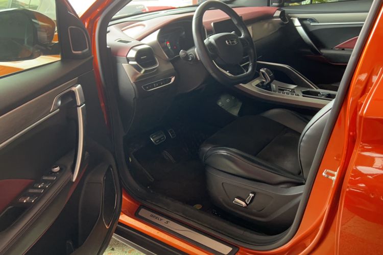 Used Geely Auto Coolray 2019 Sport Model 260T DCT Battle China V Standard