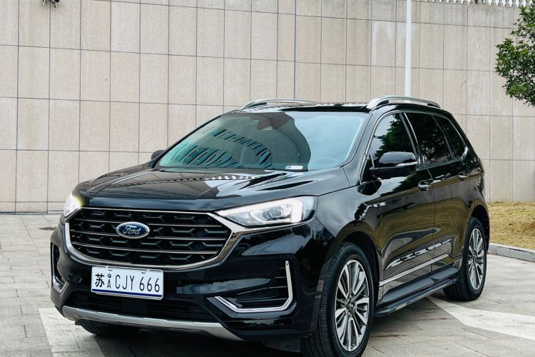 Used Ford Edge 2022 PLUS EcoBoost 245 Four-Wheel Drive Platinum Edition 7-Seater