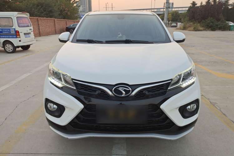 Used Soueast DX3 2019 1.5L Manual Luxury Model China VI Standard