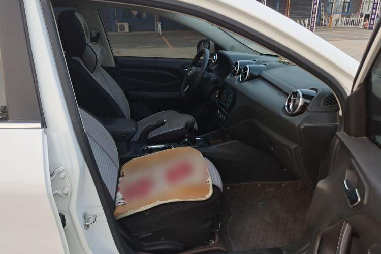 Used Soueast DX3 2019 1.5L Manual Luxury Model China VI Standard