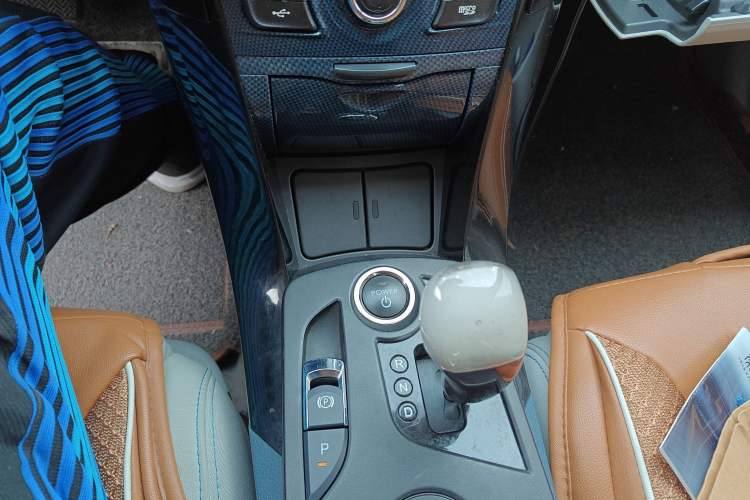 Used BYD Qin New Energy 2014 1.5T Flagship Model