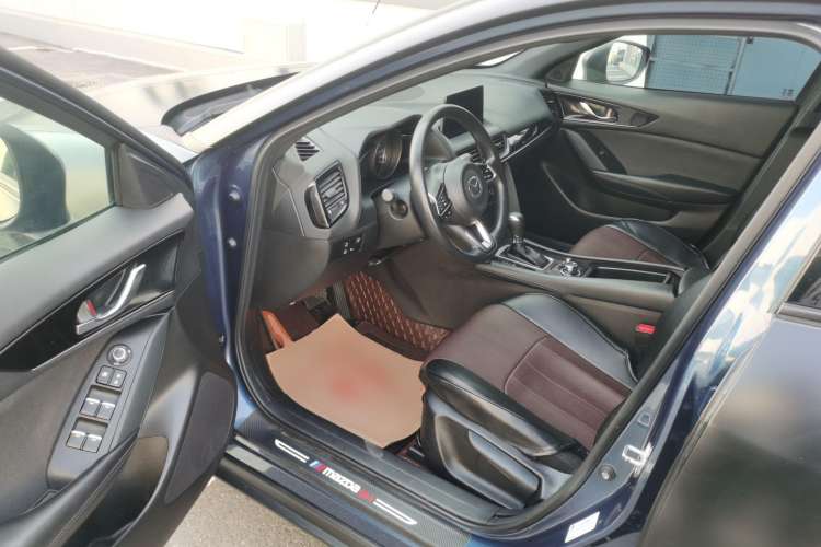 Used Mazda CX-4 2021 2.0L Automatic Two-Wheel Drive Blue Sky Exploration Edition
