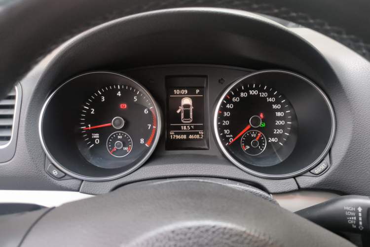 Used Volkswagen Golf 2011 1.4 TSI Luxury Touring Edition