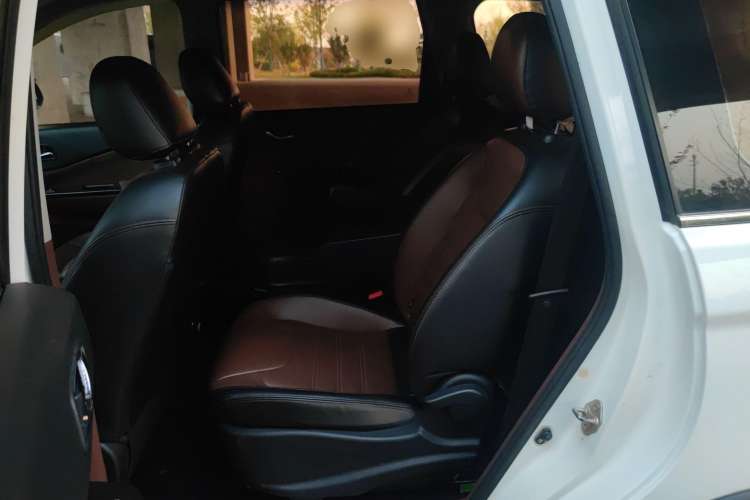 Used FORTHING SX6 2016 1.6L CVT Luxury Model
