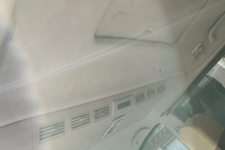 Used JAC Refine M5 2013 2.0T Gasoline Manual Business Edition