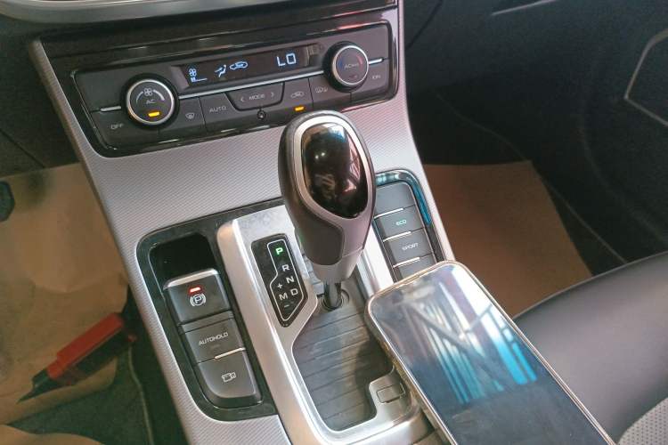 Used Geely Auto Emgrand GL 2018 1.8L DCT Elite Smart Connectivity Version