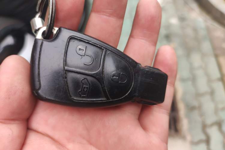 Used Mercedes-Benz Vito 2010 2.1T Diesel Elite Edition