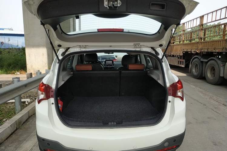 Used Haima S5 2014 1.6L Manual ZhiCheng Model