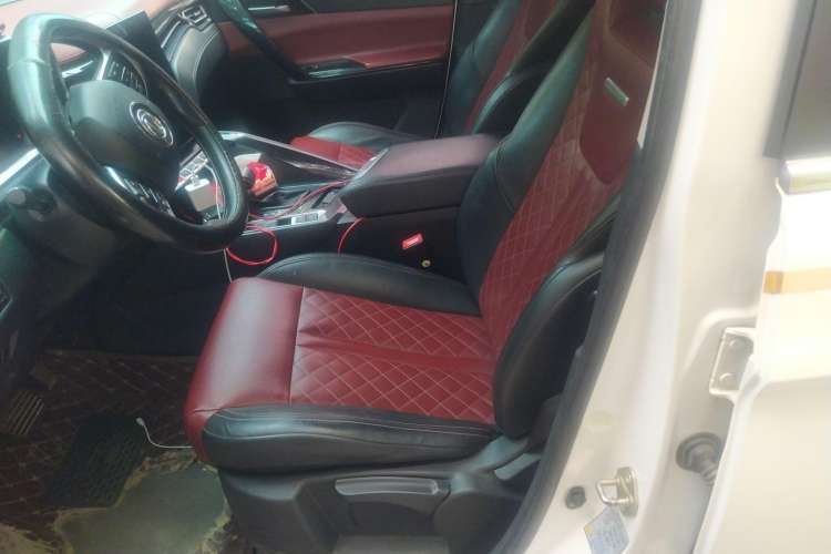 Used FORTHING T5L 2019 1.5T CVT Luxury Model 5 Seats
