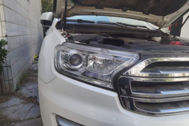 Used Ford Everest 2017 2.0T Gasoline Automatic 4x4 Luxury Edition 5 Seats