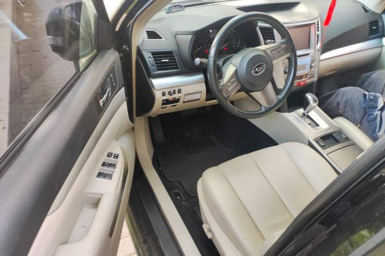 Used Subaru Legacy 2010 2.0i Luxury Navigation Edition
