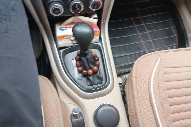 Used Haima S7 2013 2.0L Automatic ZhiShang Version
