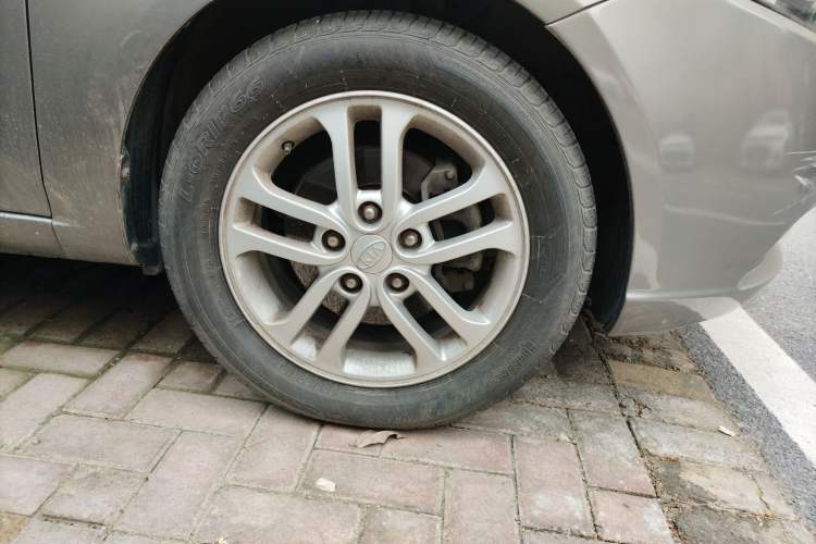 Used Kia Forte 2011 1.6L AT Premium
