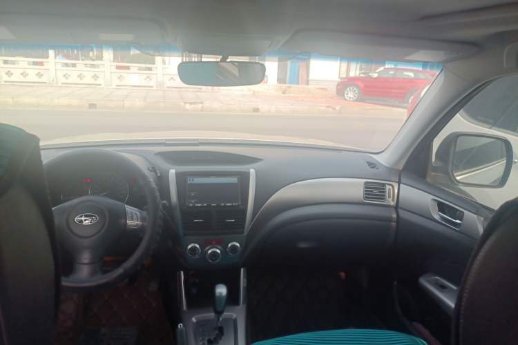 Used Subaru Forester 2010 2.0 XS - 100 000-Yuan Tonghui Commemorative Edition
