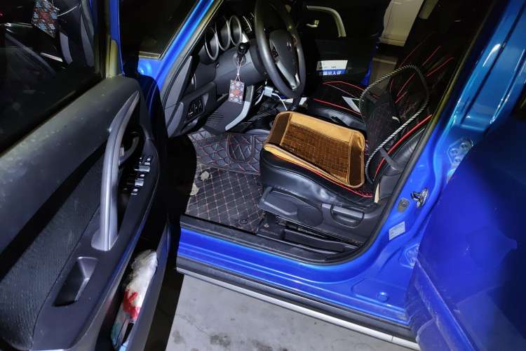 Used Changan CX20 2014 1.4L Manual Sport Version China IV Standard