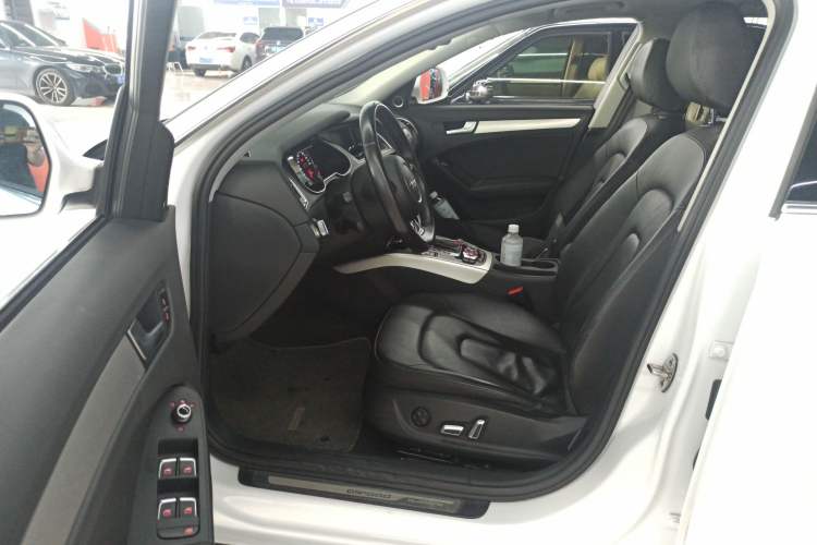 Used Audi A4 2014 40 TFSI allroad quattro plus version