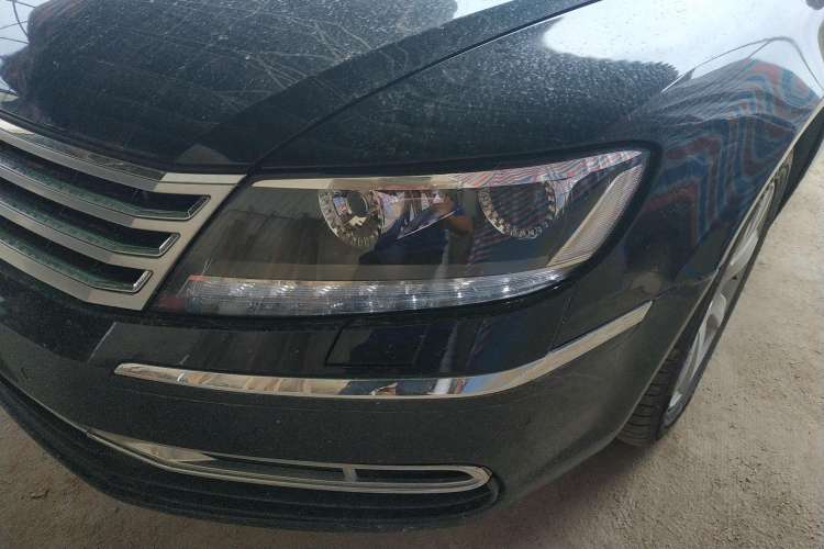 Used Volkswagen Phaeton 2012 3.6L Deluxe Custom Edition
