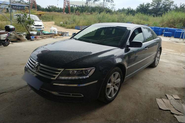 Used Volkswagen Phaeton 2012 3.6L Deluxe Custom Edition