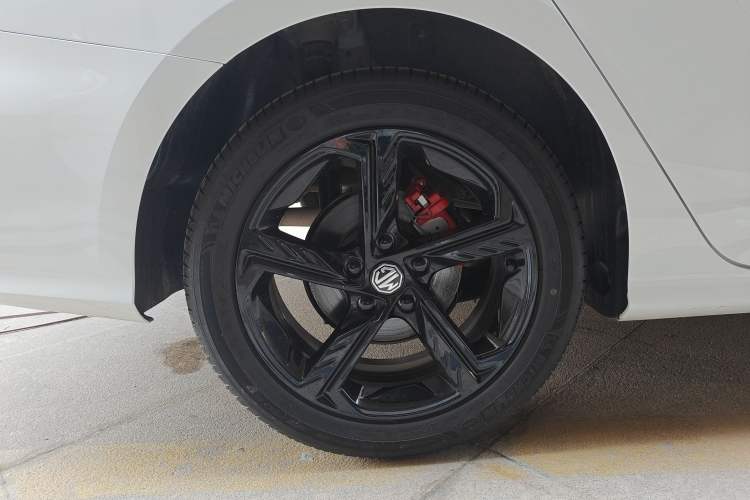 Used MG 5 Scorpio 2022 1.5T Trophy Sport Luxurious Edition