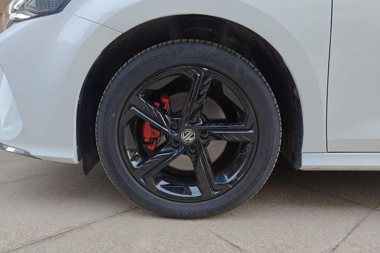 Used MG 5 Scorpio 2022 1.5T Trophy Sport Luxurious Edition