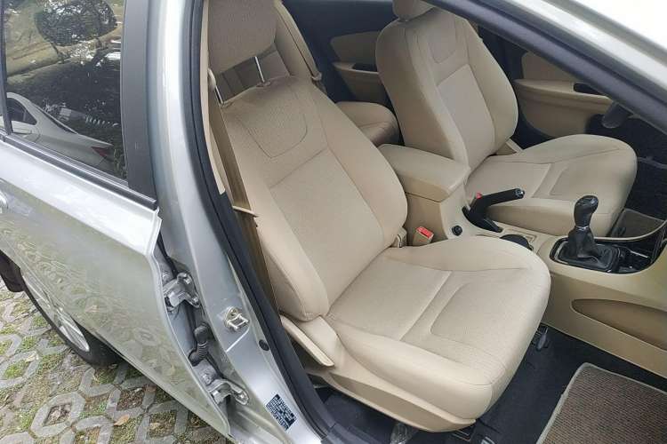 Used Chery E3 2013 1.5L Manual Fashion Model
