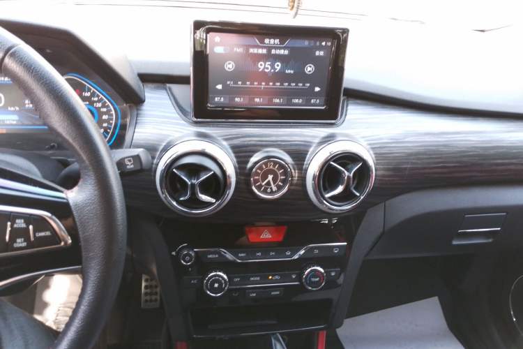 Used BAIC New Energy EX 2018 EX360 Trendy Edition
