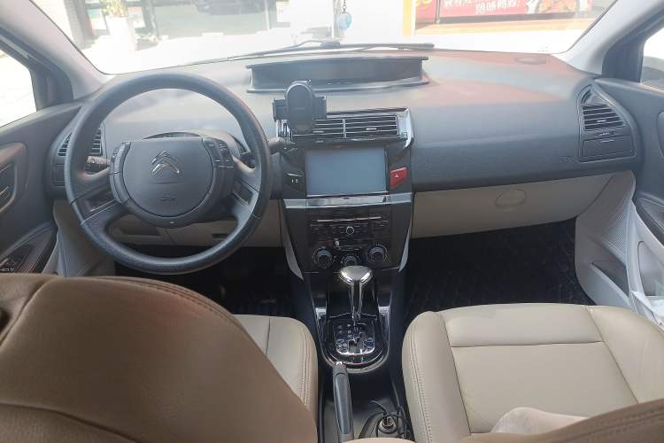 Used Citroen C-Quatre 2013 Sedan 1.6L Automatic Prestige Model Center Console