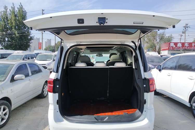 Used SAIC MAXUS G20 2020 2.0T Gasoline Automatic Smart Enjoyment Version
