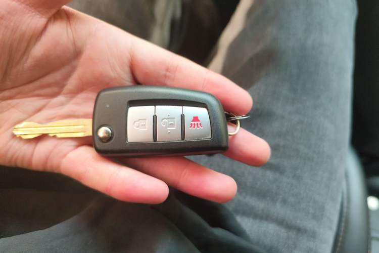 Used Nissan NV200 2010 1.6L Luxury Model Vehicle Key