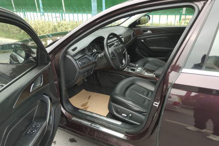 Used Zotye Z700 2016 1.8T DCT Elegant Version