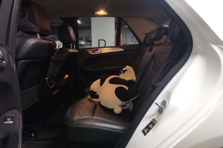 Used Mercedes-Benz M-Class 2014 ML 320 4MATIC
